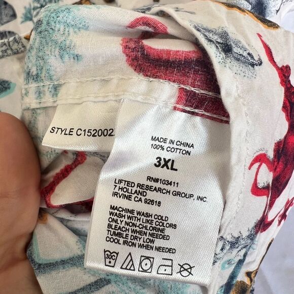 LRG UNDERWATER SHORT SLEEVE BUTTON-UP SHIRT UNDERWATER SEA LIFE LEMUR 3XL - Picture 5 of 9